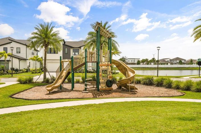 Image No.34-4 Bed House for sale