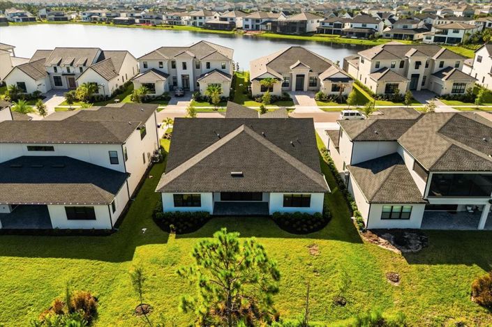 Image No.40-4 Bed House for sale