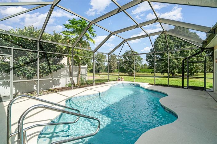 Image No.3-Maison de 4 chambres à vendre à Saint John