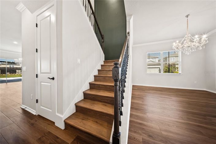 Image No.22-5 Bed House for sale