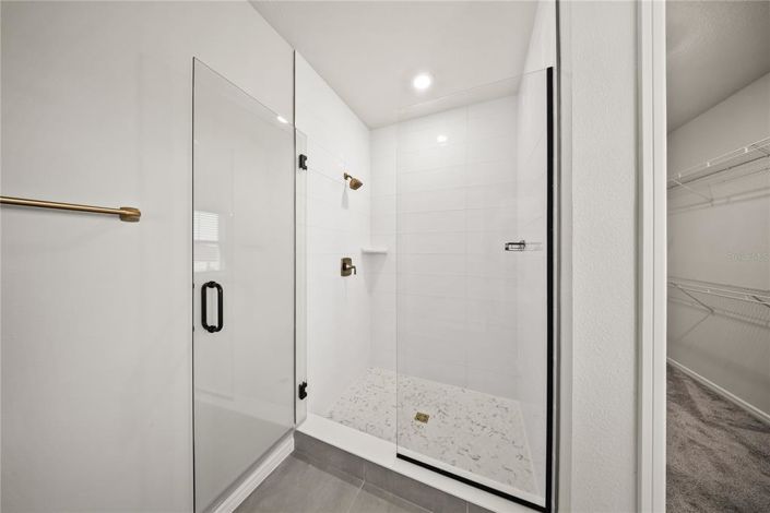 Image No.27-5 Bed House for sale