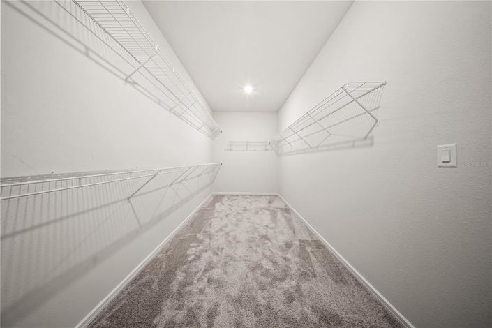 Image No.29-5 Bed House for sale