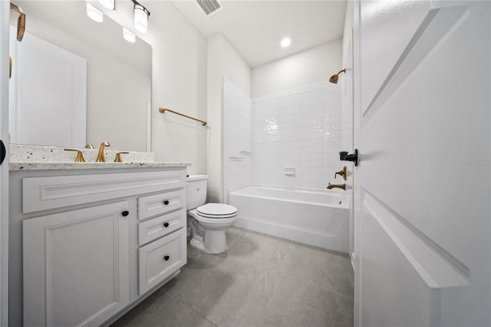 Image No.33-5 Bed House for sale