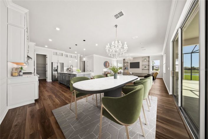 Image No.6-5 Bed House for sale