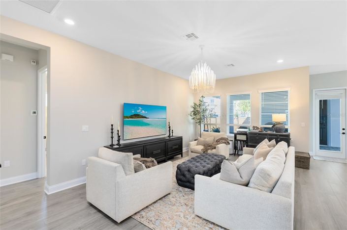 Image No.8-Maison de 4 chambres à vendre à Saint John