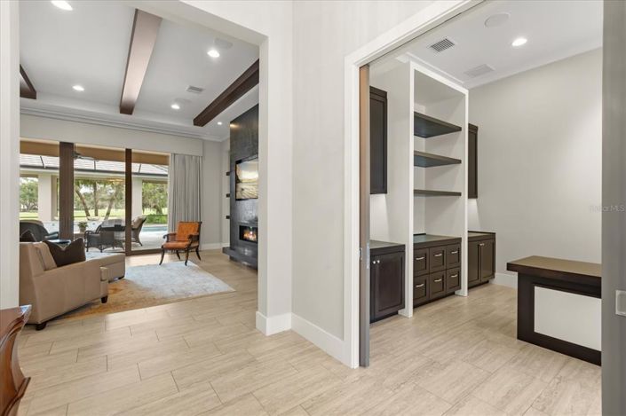 Image No.23-5 Bed House for sale