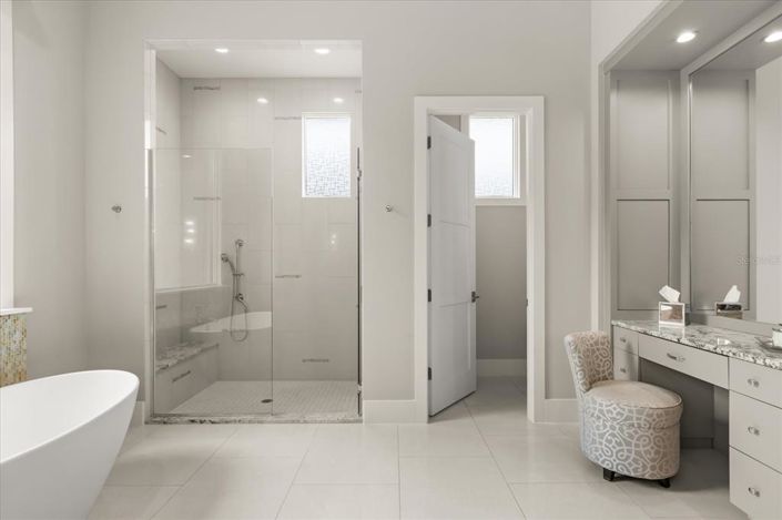 Image No.31-5 Bed House for sale