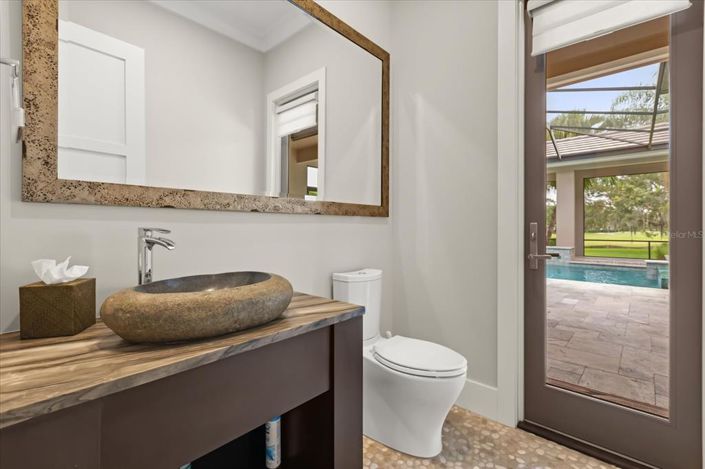 Image No.44-5 Bed House for sale