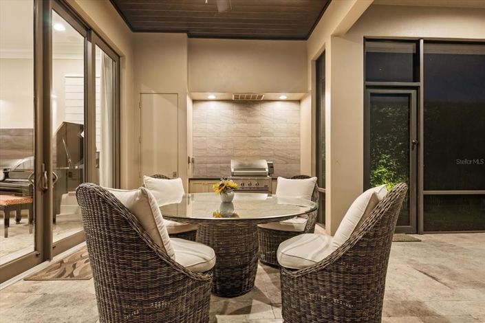 Image No.59-5 Bed House for sale