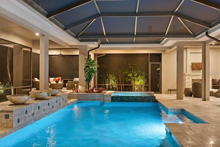 Image No.60-5 Bed House for sale