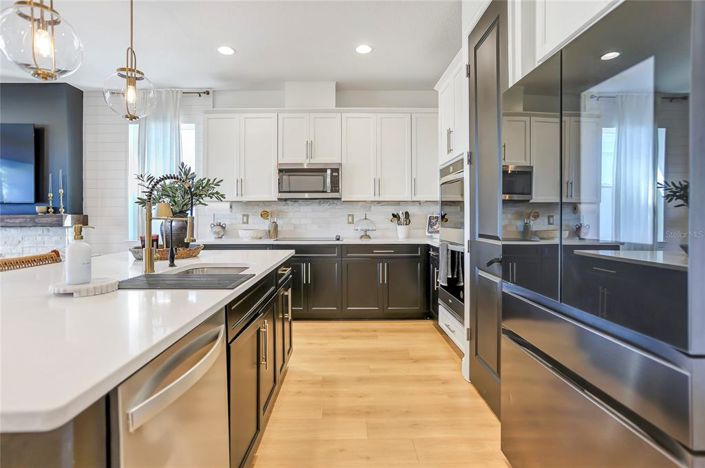 Image No.10-3 Bed House for sale