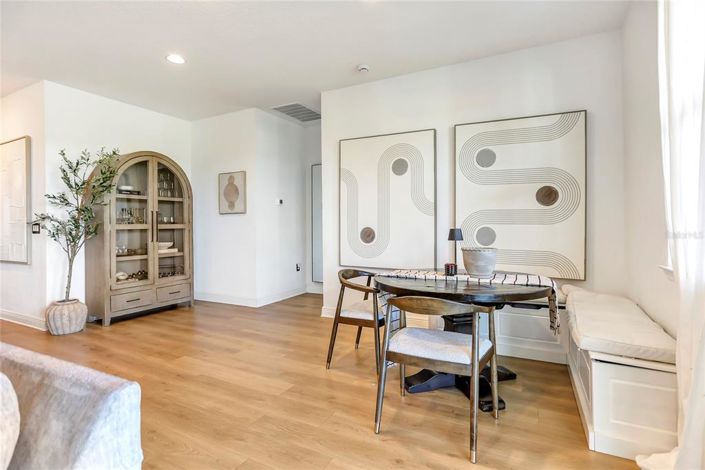 Image No.18-3 Bed House for sale