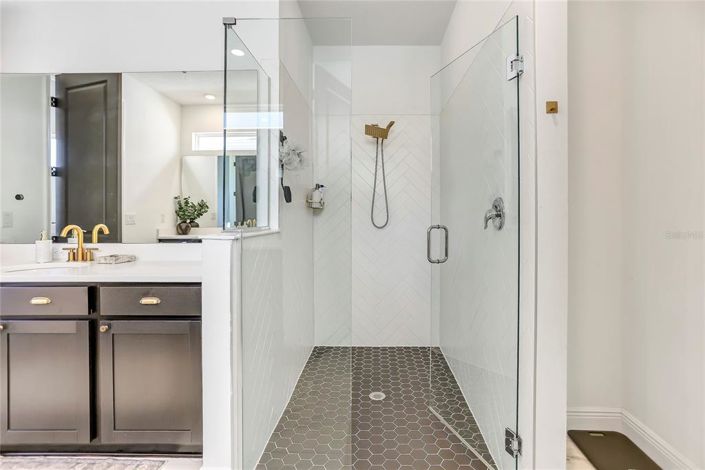 Image No.26-3 Bed House for sale