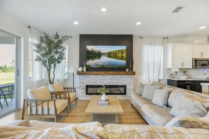 Image No.6-3 Bed House for sale