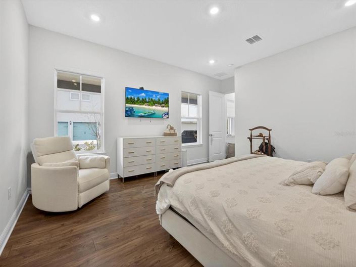 Image No.16-3 Bed House for sale