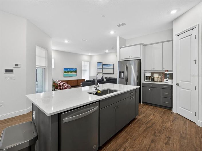 Image No.9-3 Bed House for sale