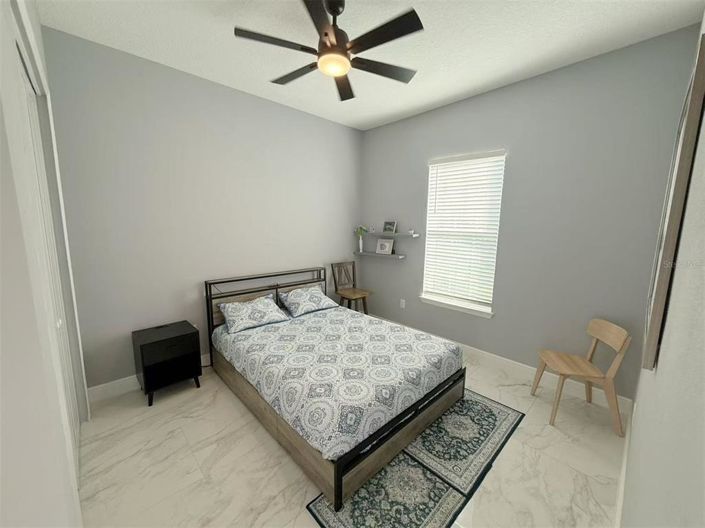 Image No.17-6 Bed House for sale