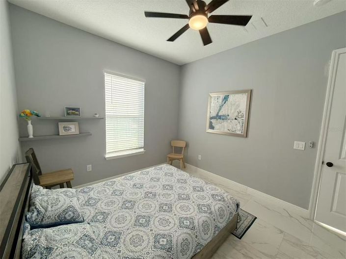 Image No.18-6 Bed House for sale