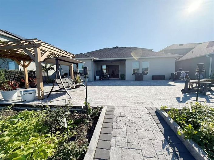 Image No.56-6 Bed House for sale