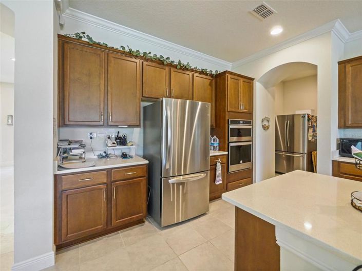 Image No.28-6 Bed House for sale