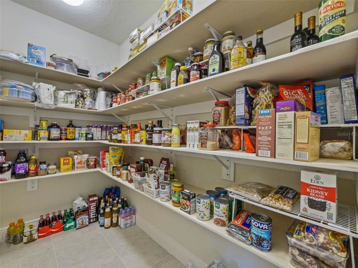 Image No.31-6 Bed House for sale