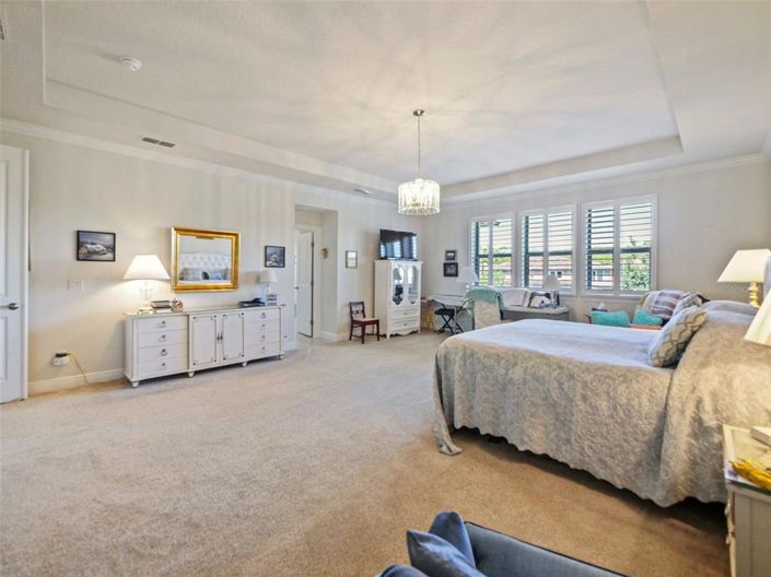 Image No.39-6 Bed House for sale