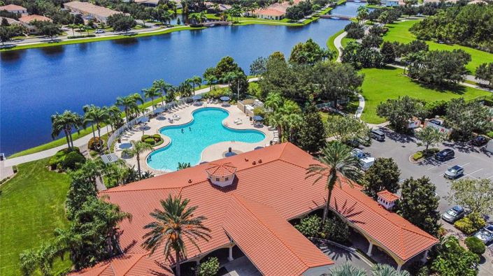 Image No.60-6 Bed House for sale