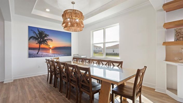 Image No.16-6 Bed House for sale