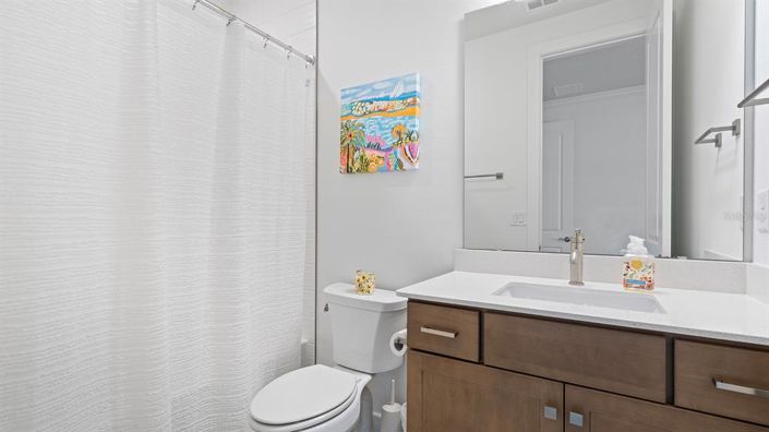 Image No.38-6 Bed House for sale