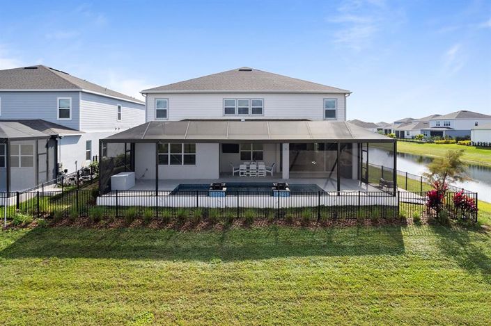 Image No.52-6 Bed House for sale