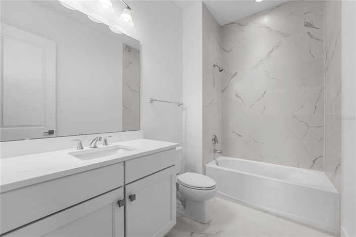 Image No.35-6 Bed House for sale