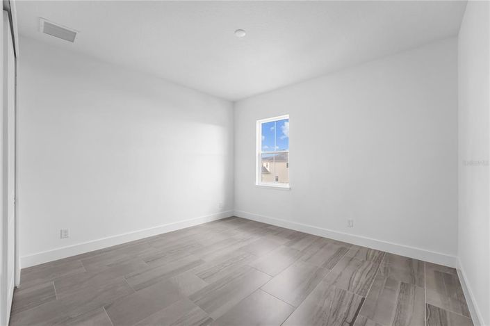 Image No.43-6 Bed House for sale