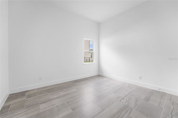 Image No.47-6 Bed House for sale