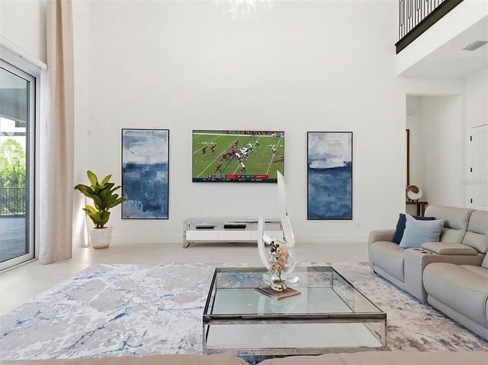 Image No.30-5 Bed House for sale