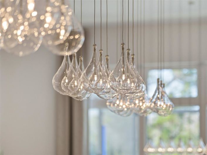 Image No.33-5 Bed House for sale