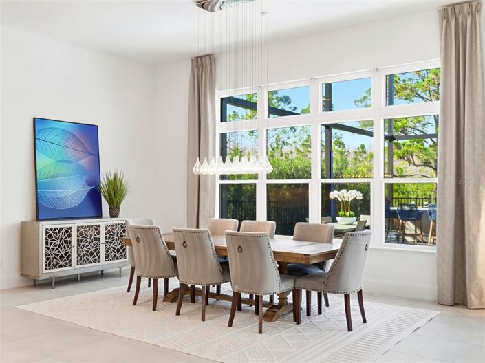 Image No.39-5 Bed House for sale