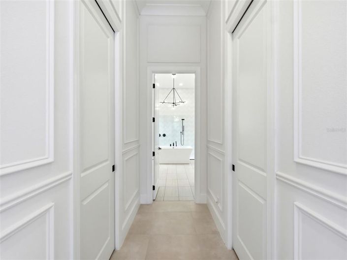 Image No.49-5 Bed House for sale