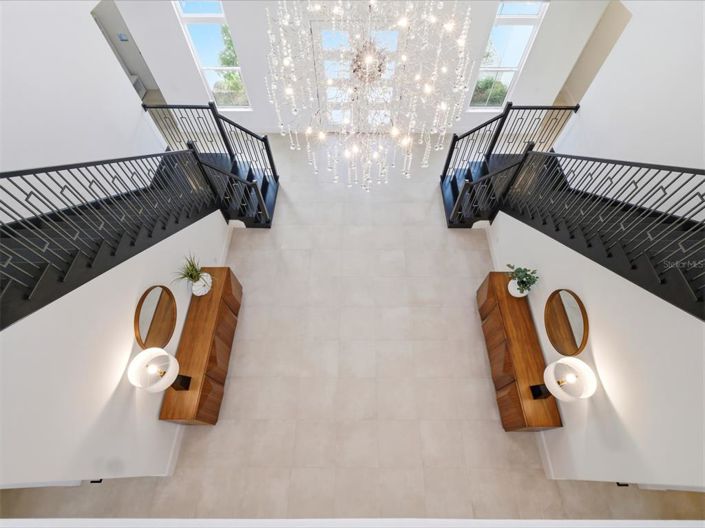 Image No.59-5 Bed House for sale