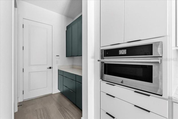 Image No.19-4 Bed House for sale