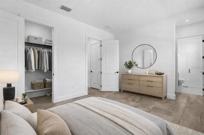 Image No.38-4 Bed House for sale