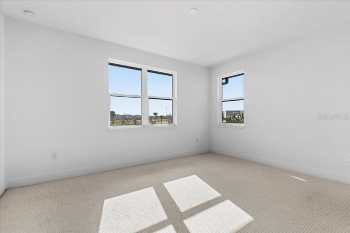 Image No.43-4 Bed House for sale