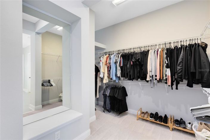 Image No.20-5 Bed House for sale