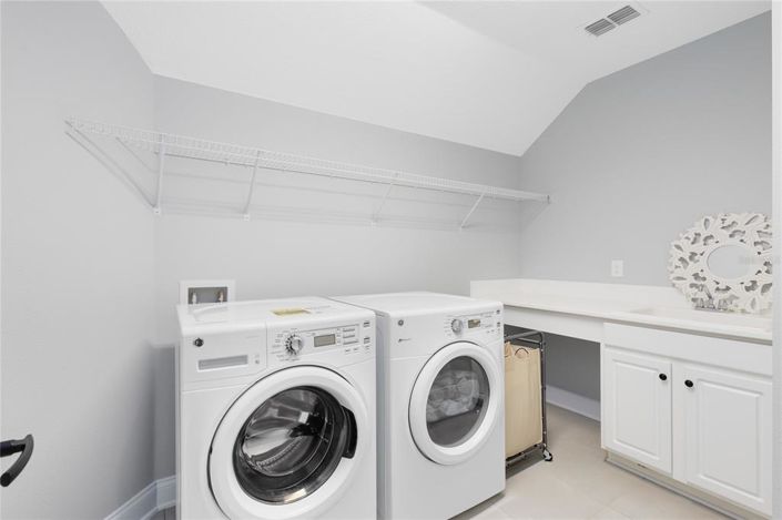 Image No.27-5 Bed House for sale