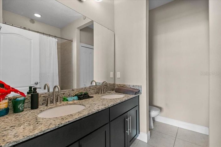 Image No.28-4 Bed House for sale