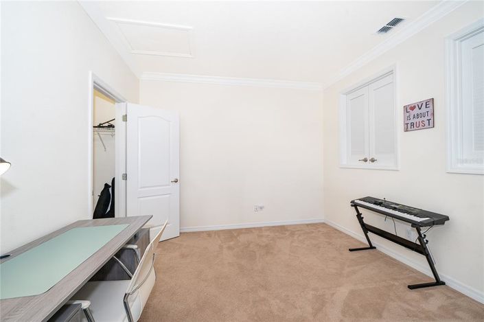 Image No.18-4 Bed House for sale