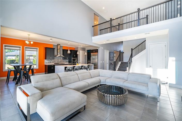 Image No.19-4 Bed House for sale