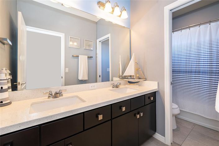 Image No.33-4 Bed House for sale