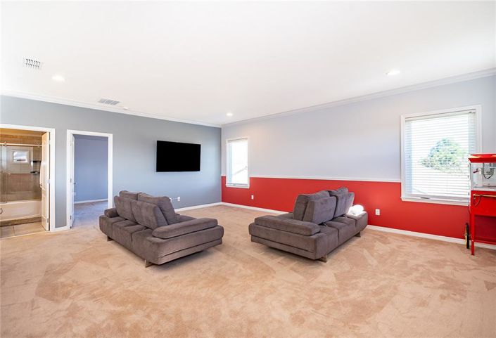 Image No.36-4 Bed House for sale