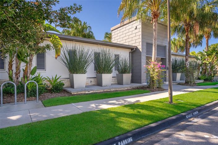 Image No.51-4 Bed House for sale