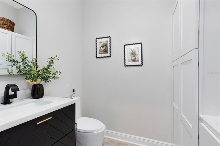 Image No.29-5 Bed House for sale